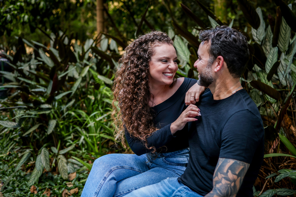pre wedding, pré casamento, museu do Ipiranga, ensaio fotográfico, CASAMENTO, noiva, noivo, foto professional, vestido de noiva, namorados, marido, esposa, decoração, ar livre, parque, felicidade, casamento no campo, amor, familia,