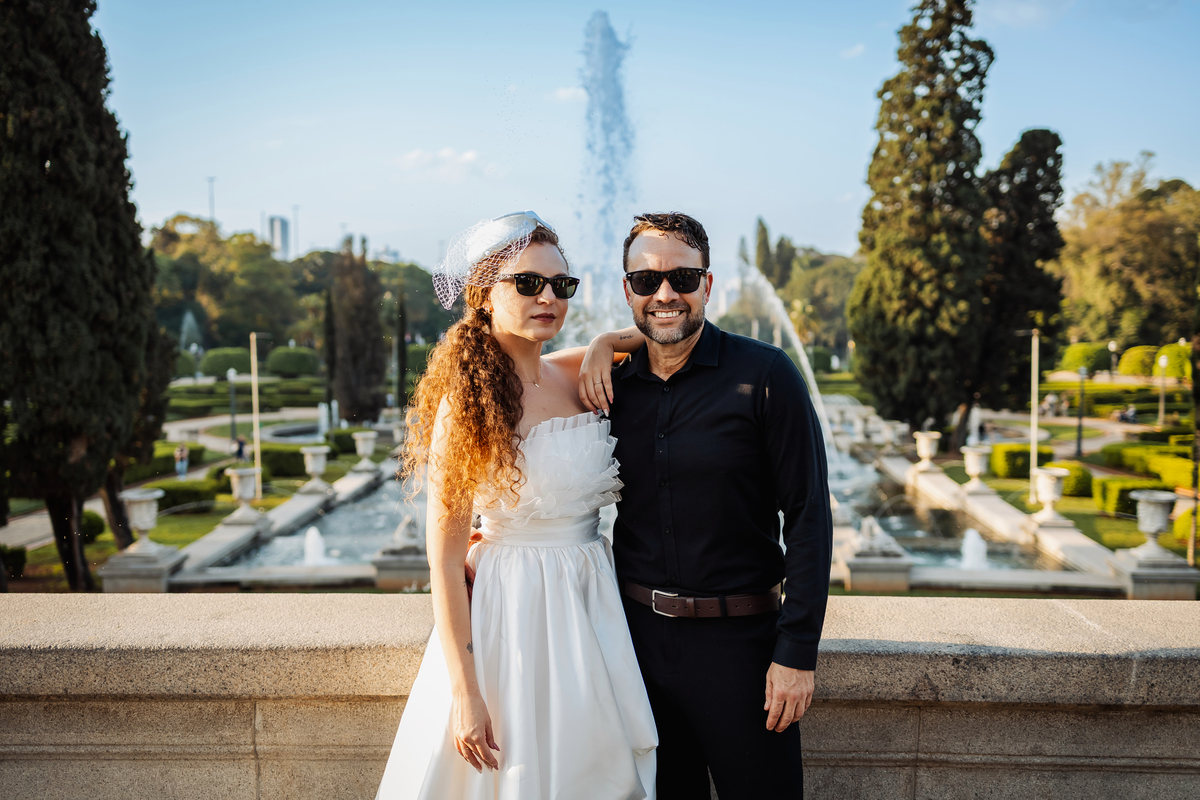 pre wedding, pré casamento, museu do Ipiranga, ensaio fotográfico, CASAMENTO, noiva, noivo, foto professional, vestido de noiva, namorados, marido, esposa, decoração, ar livre, parque, felicidade, casamento no campo, amor, familia,