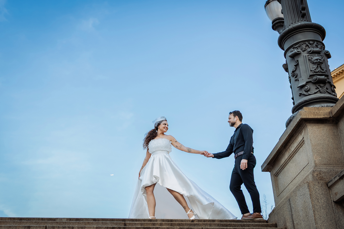 pre wedding, pré casamento, museu do Ipiranga, ensaio fotográfico, CASAMENTO, noiva, noivo, foto professional, vestido de noiva, namorados, marido, esposa, decoração, ar livre, parque, felicidade, casamento no campo, amor, familia,
