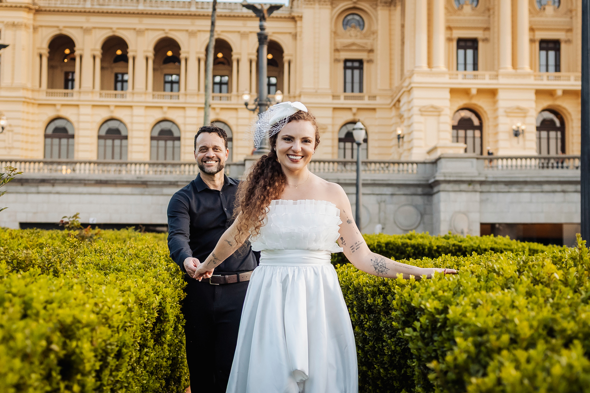 pre wedding, pré casamento, museu do Ipiranga, ensaio fotográfico, CASAMENTO, noiva, noivo, foto professional, vestido de noiva, namorados, marido, esposa, decoração, ar livre, parque, felicidade, casamento no campo, amor, familia,