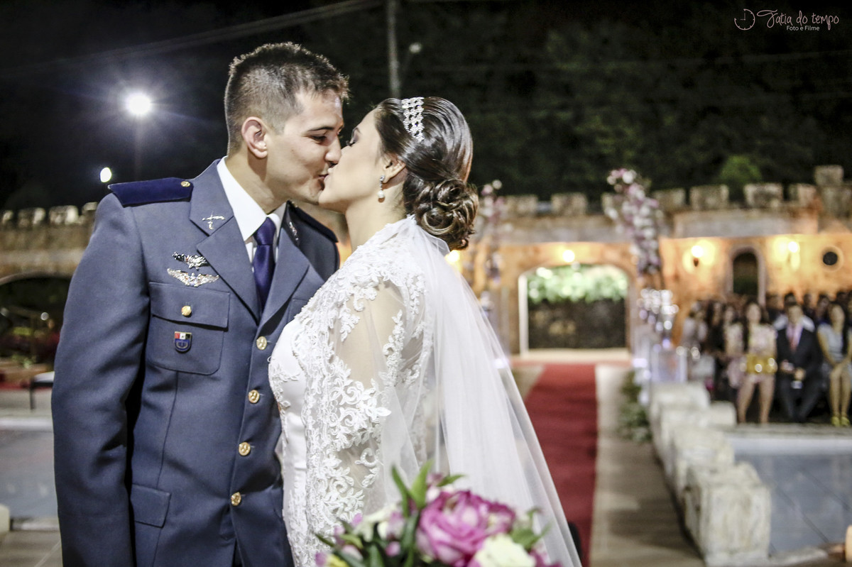 Beijos casados