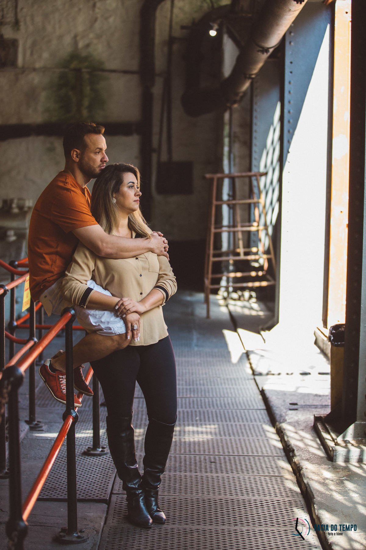 ensaio pre casamento paranapiacaba, ensaio paranapiacaba, paranapiacaba, turismo em paranapiacaba, casal em paranapiacaba, ensaio no trem, ensaio trem antigo, ensaio cidade histórica, ensaio pre casamento, pre casamento no trem, ensaio diferente
