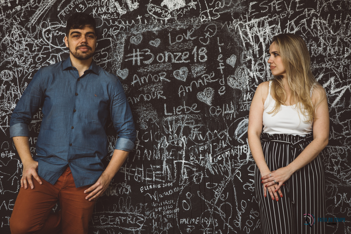 ensaio paranapiacaba, paranapiacaba, ensaio de casal, ensaio pre casamento, pre casamento, paranapiaca, estação de paranapiacaba, ensaio no tem, trilho de trem ensaio, fotos no trilho de trem