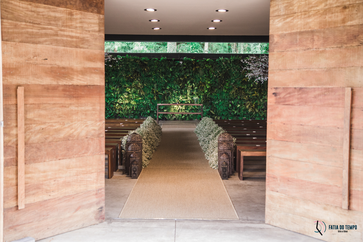 sitio são jorge, noivo negro, noiva negra, noiva black power, casamento no campo, casamento no sitio são jorge, casamento rustico, pepper drinks, odeon decorações, decoração boho, casamento boho, maquiagem em noiva negra, fotos de noiva negra, 