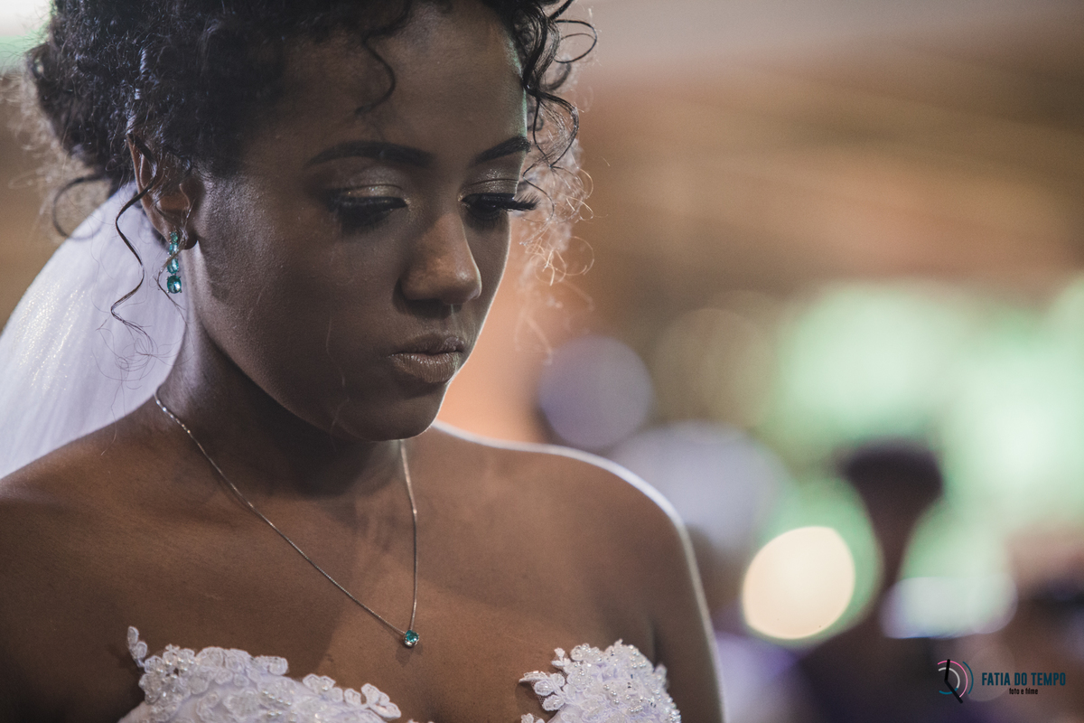 sitio são jorge, noivo negro, noiva negra, noiva black power, casamento no campo, casamento no sitio são jorge, casamento rustico, pepper drinks, odeon decorações, decoração boho, casamento boho, maquiagem em noiva negra, fotos de noiva negra, 