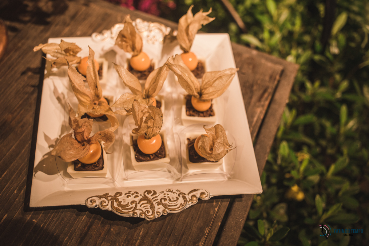 sitio são jorge, noivo negro, noiva negra, noiva black power, casamento no campo, casamento no sitio são jorge, casamento rustico, pepper drinks, odeon decorações, decoração boho, casamento boho, maquiagem em noiva negra, fotos de noiva negra, 