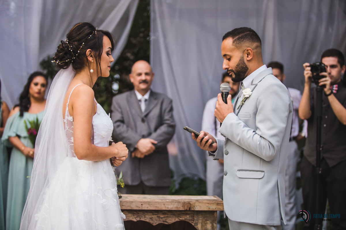 chácara recanto verde, chácara em suzano, casamento no campo, casamento em chácara, vestido de noiva, noiva morena, decoração boho, diy casamento, decoração diy, casamento ao ar livre, casamento com verde, decoração colorida, casamento de dia