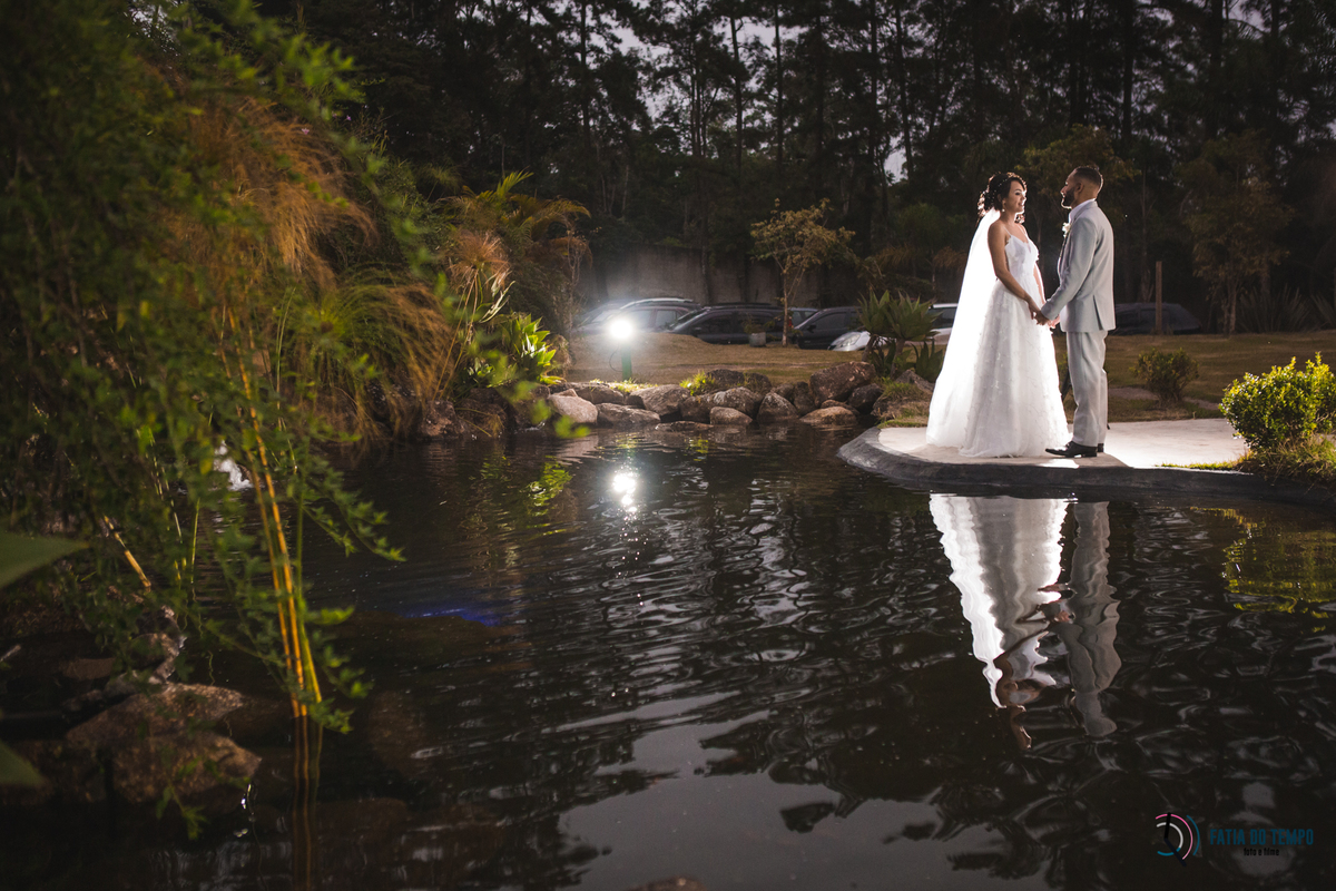 chácara recanto verde, chácara em suzano, casamento no campo, casamento em chácara, vestido de noiva, noiva morena, decoração boho, diy casamento, decoração diy, casamento ao ar livre, casamento com verde, decoração colorida, casamento de dia