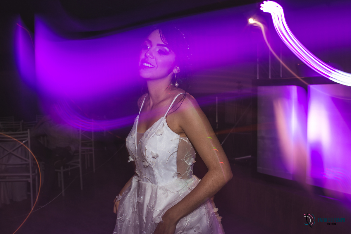 chácara recanto verde, chácara em suzano, casamento no campo, casamento em chácara, vestido de noiva, noiva morena, decoração boho, diy casamento, decoração diy, casamento ao ar livre, casamento com verde, decoração colorida, casamento de dia