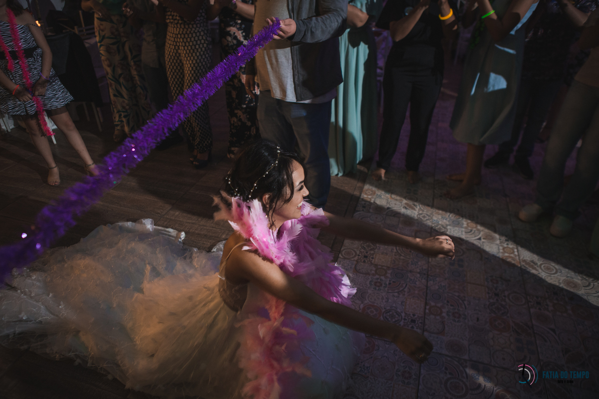 chácara recanto verde, chácara em suzano, casamento no campo, casamento em chácara, vestido de noiva, noiva morena, decoração boho, diy casamento, decoração diy, casamento ao ar livre, casamento com verde, decoração colorida, casamento de dia