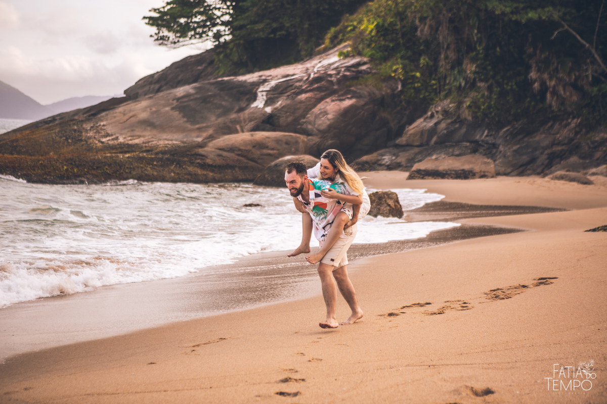 pre casamento praia, pre casamento litoral norte, pre casamento ubatuba, ensaio de casal ubatuba, pre wedding ubatuba, ubatuba, fotos em ubatuba, vou casar em ubatuba