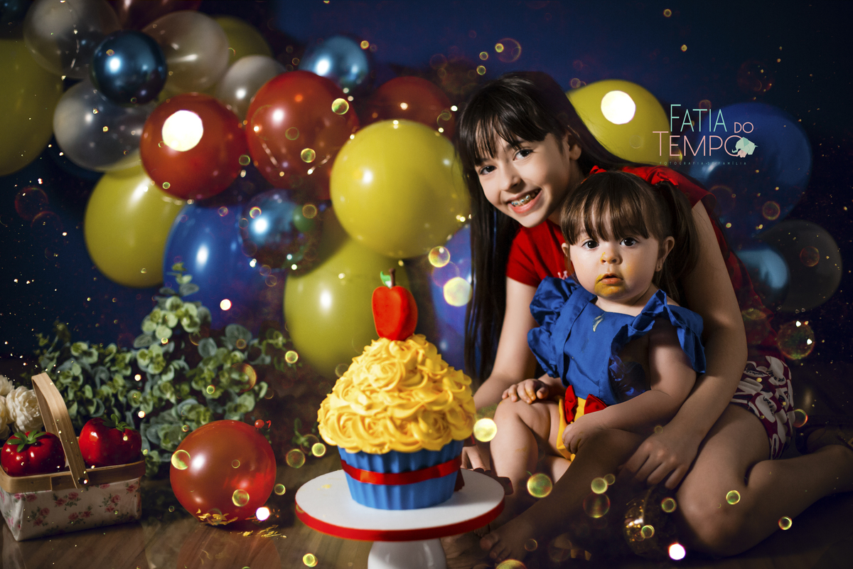 Smash the cake, ensaio infantil, ensaio de aniversario, ensaio de 1 ano, estudio fotografico, estudio no abc, estudio em são caetano, fotos em estudio, fotos de bebe, ensaio de aniversario em estudio