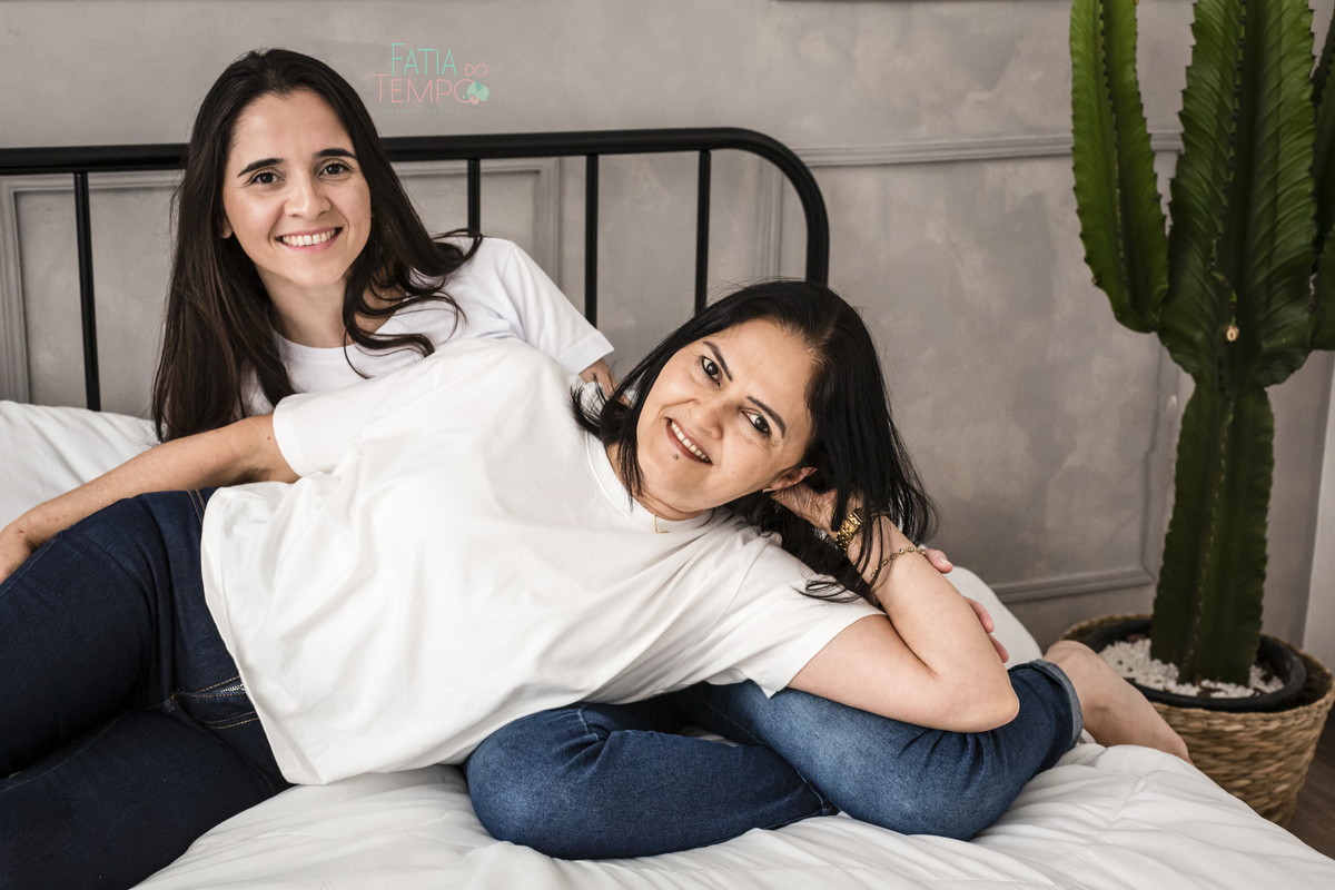 Ensaio de familia, ensaio familia em estudio, estudio lifestyle, estudio em sao caetano do sul, ensaio familiar em estudio, ensaio lindo de familia, familia, mãe e filhos, ensaio mae e filhos, estudio fatia do tempo, fatia do tempo