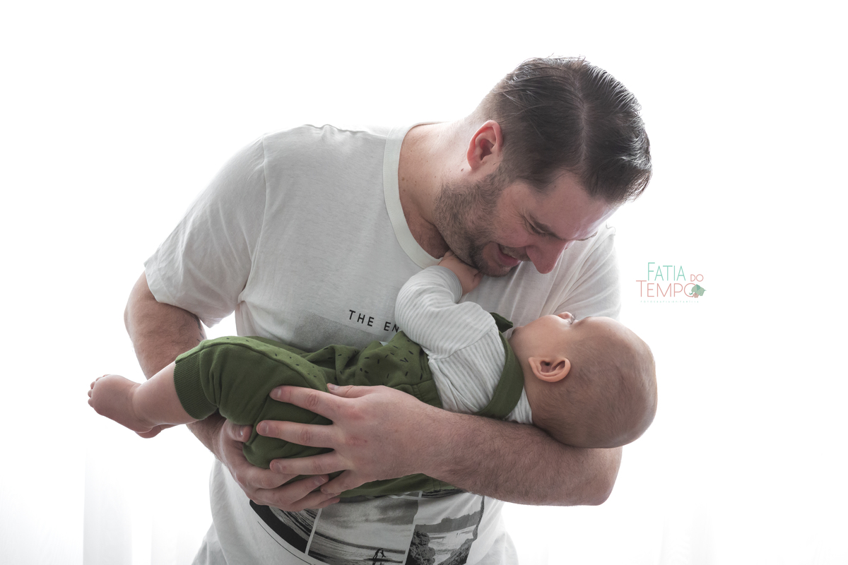 Ensaio de familia, ensaio familia em estudio, estudio lifestyle, estudio em sao caetano do sul, ensaio familiar em estudio, ensaio lindo de familia, familia, mãe e filhos, ensaio mae e filhos, estudio fatia do tempo, fatia do tempo