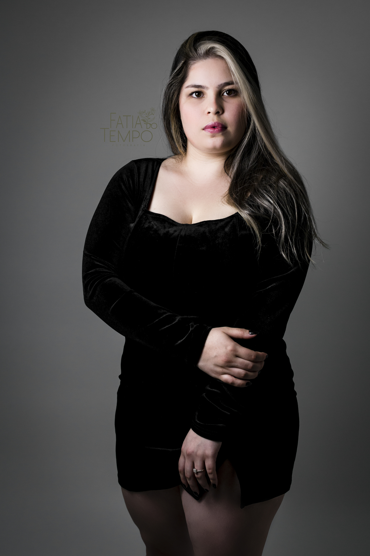 Ensaio de familia, ensaio familia em estudio, estudio lifestyle, estudio em sao caetano do sul, ensaio familiar em estudio, ensaio lindo de familia, familia, mãe e filhos, ensaio mae e filhos, estudio fatia do tempo, fatia do tempo