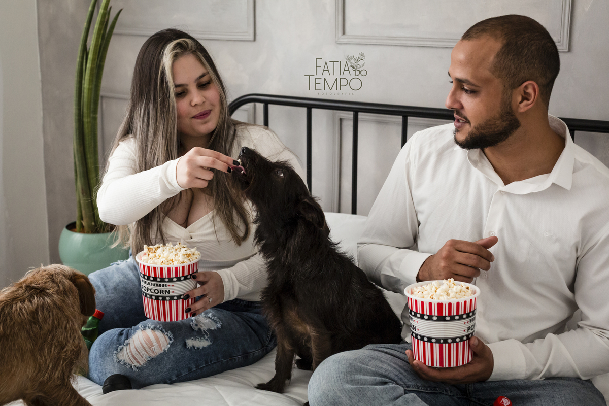 Ensaio de familia, ensaio familia em estudio, estudio lifestyle, estudio em sao caetano do sul, ensaio familiar em estudio, ensaio lindo de familia, familia, mãe e filhos, ensaio mae e filhos, estudio fatia do tempo, fatia do tempo