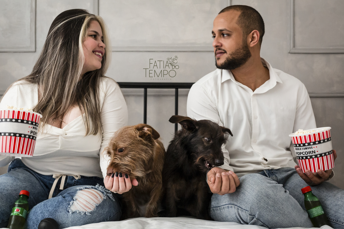 Ensaio de familia, ensaio familia em estudio, estudio lifestyle, estudio em sao caetano do sul, ensaio familiar em estudio, ensaio lindo de familia, familia, mãe e filhos, ensaio mae e filhos, estudio fatia do tempo, fatia do tempo