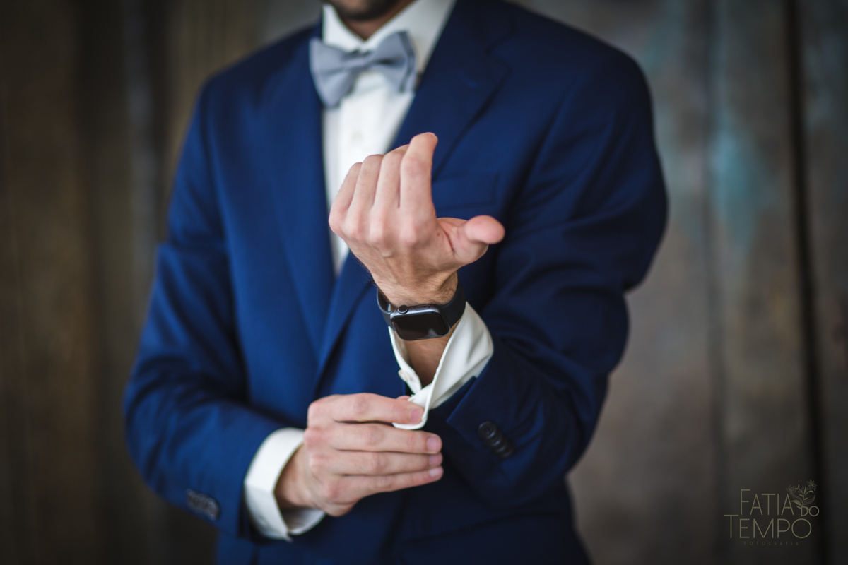 Pelle Capelli hair, Sitio São Jorge, Jardim Secreto, Igreja Santíssima Virgem, casamento na igreja, igreja, noiva classica, noivo de azul, noivo terno azul, familia em casamento, mini wedding, casamento pequeno, casamento intimista, buque da noiva