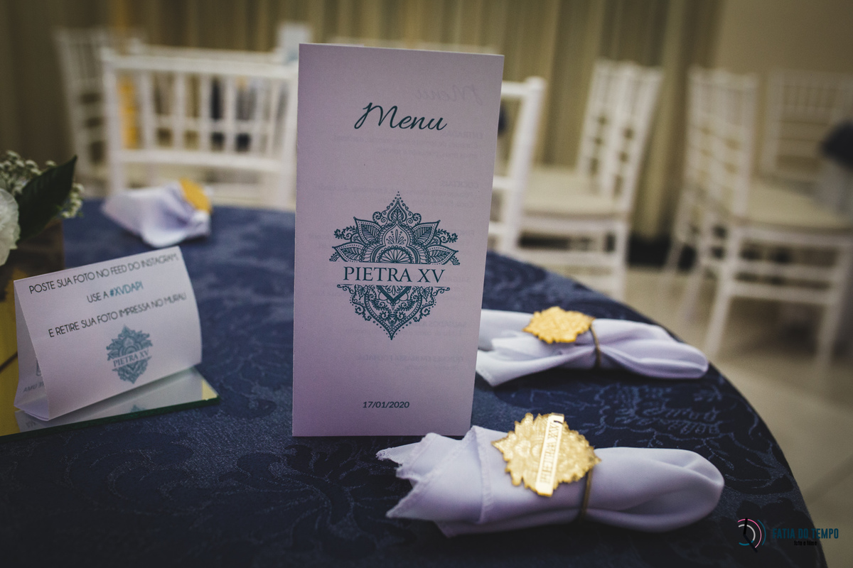 aniversario de 15 anos, debutante, festa de 15 anos, xv+1, 15+1, aniversario de adolescente, festa, balada de 15 anos, vestido de 15 anos, vestidos de 15 anos, debutante de azul, debutar, fazer 15 anos, adolescente