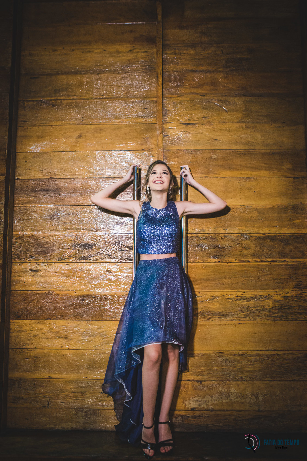 aniversario de 15 anos, debutante, festa de 15 anos, xv+1, 15+1, aniversario de adolescente, festa, balada de 15 anos, vestido de 15 anos, vestidos de 15 anos, debutante de azul, debutar, fazer 15 anos, adolescente