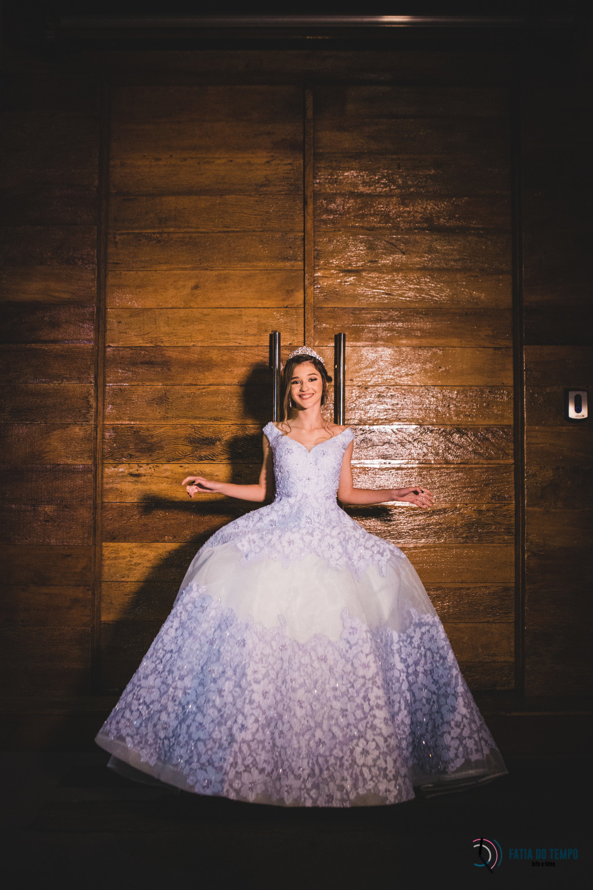 aniversario de 15 anos, debutante, festa de 15 anos, xv+1, 15+1, aniversario de adolescente, festa, balada de 15 anos, vestido de 15 anos, vestidos de 15 anos, debutante de azul, debutar, fazer 15 anos, adolescente