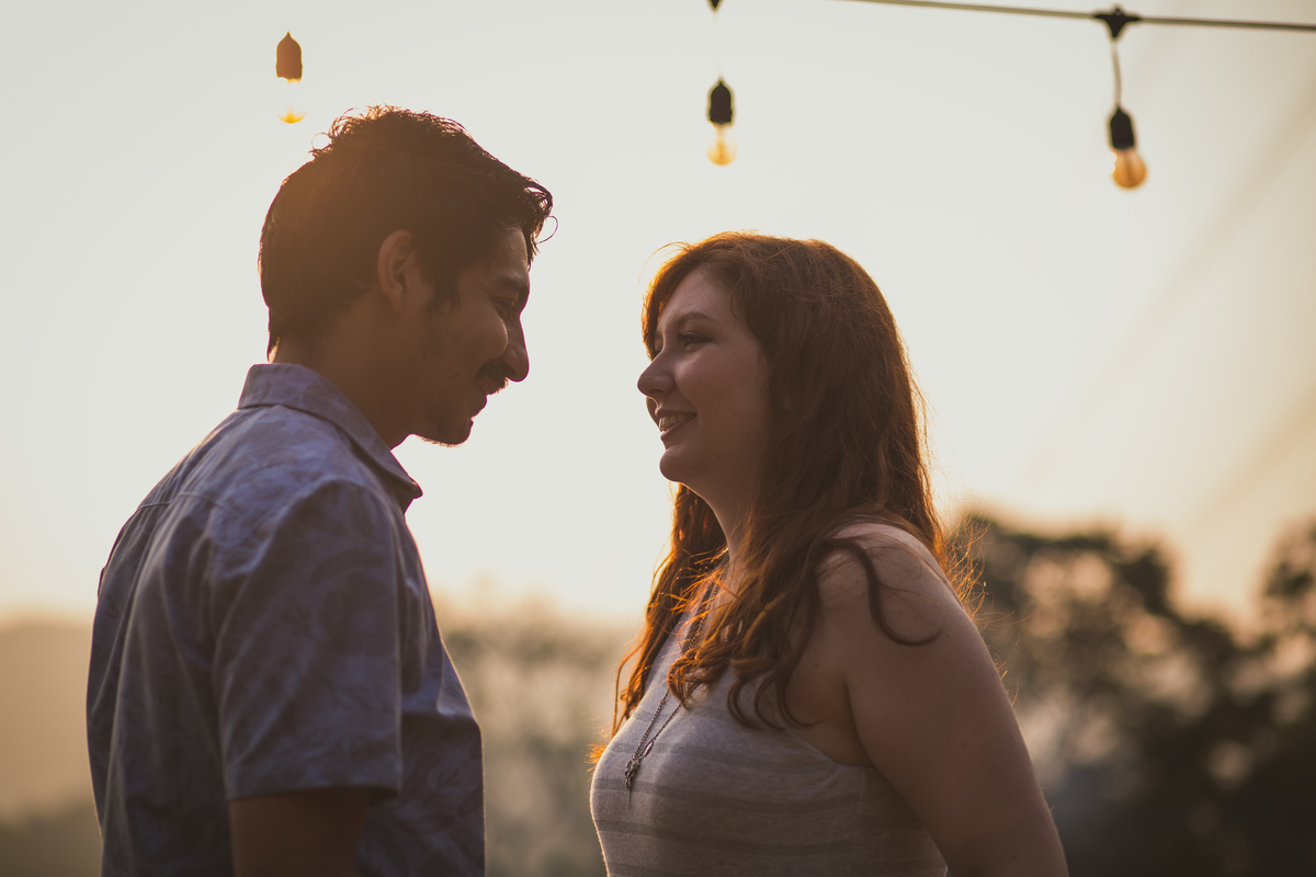 ensaio pre casamento, ensaio pre wedding, ensaio de casais, ensaio no trailer, ensaio por do sol, ensaio intimista, ensaio roots, ensaio good vibe, casais good vibes, trailer para casais, ensaio antes do casamento, por do sol, ensaio com marshamello