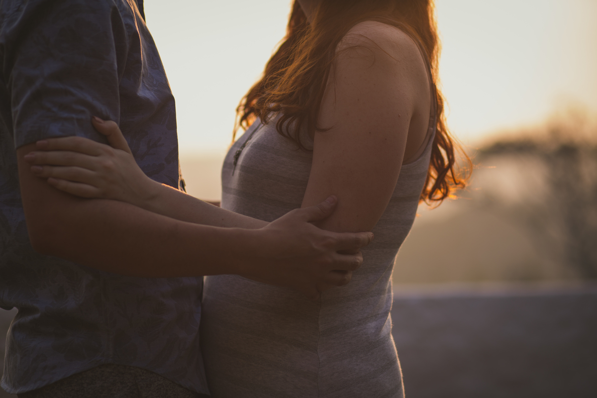 ensaio pre casamento, ensaio pre wedding, ensaio de casais, ensaio no trailer, ensaio por do sol, ensaio intimista, ensaio roots, ensaio good vibe, casais good vibes, trailer para casais, ensaio antes do casamento, por do sol, ensaio com marshamello