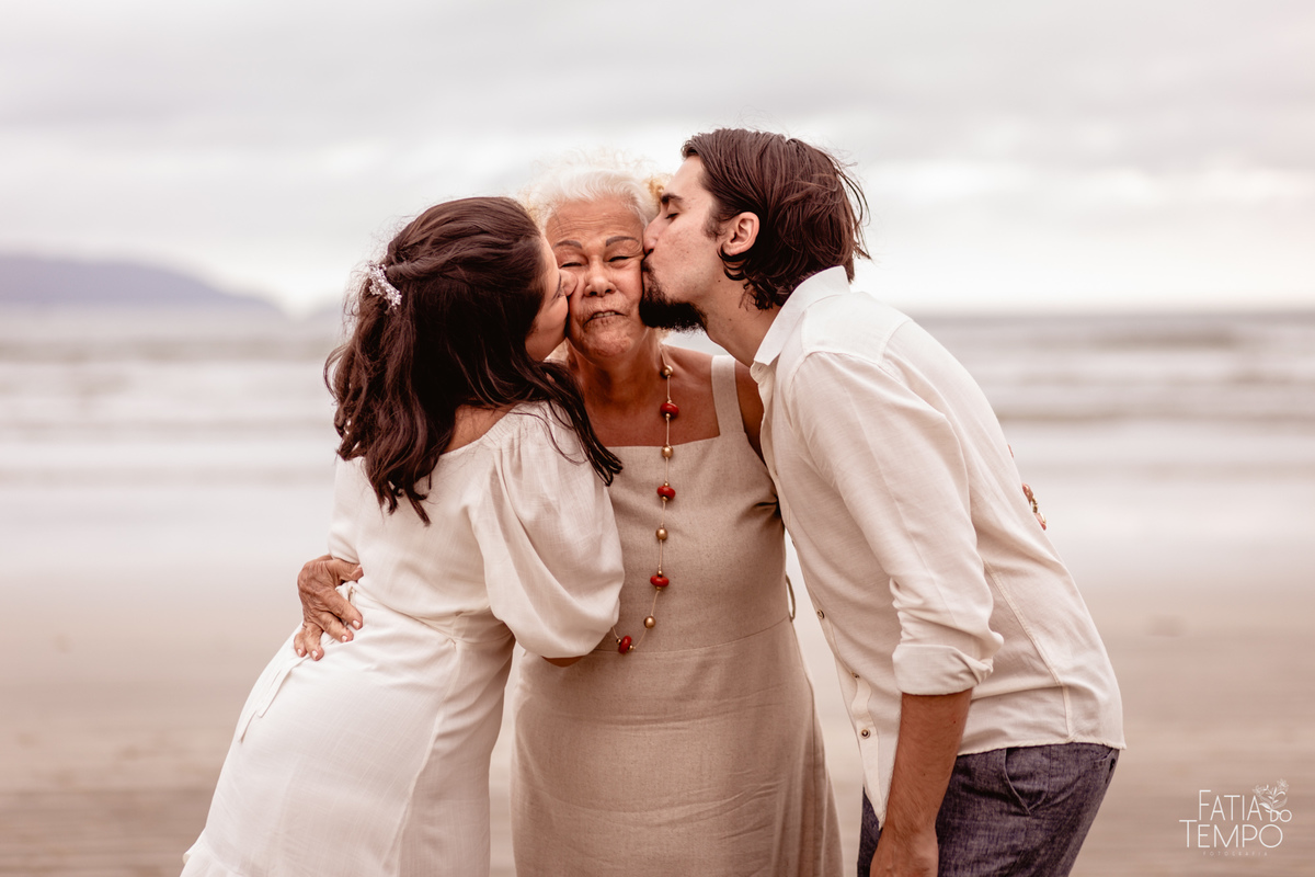 casamento na praia, casamento em ubatuba, casamento guaruja, casamento pé na areia, casamento maresias, casamento good vibes, casamento roots, casamento intimista, mini wedding, casamento, fotos de casamento na praia, praia, casando na praia