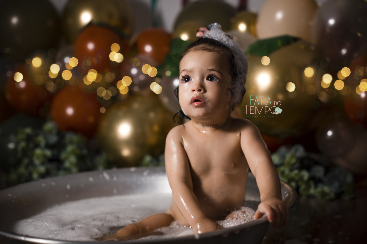 Smash the fruit, smash the cake, bolo de frutas, inspiracao smash the cake, bebe sem açucar, bolo sem açucar, ensaio de 1 aninho, ensaio de 1 ano, mae de menina, ensaio de 1 ano em estúdio, estúdio em são caetano do sul, estúdio no abc, estudio fotografic