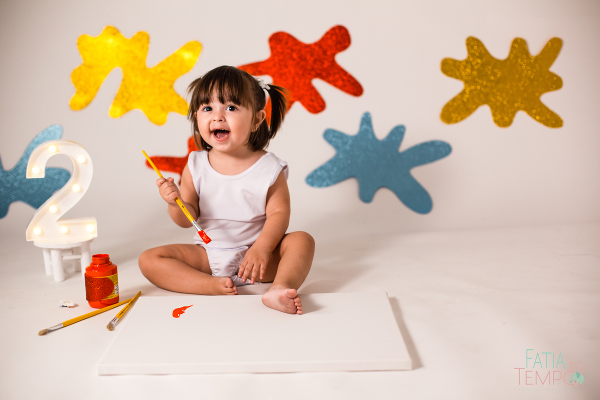 paint baby, ensaio de 1 ano, ensaio de 2 anos, estudio fotografico, estudio em são caetano, estudio em santo andré, fotografa de ensaios, fotografo de ensaios, ensaio de comemoração de aniversario, ensaio de pintura