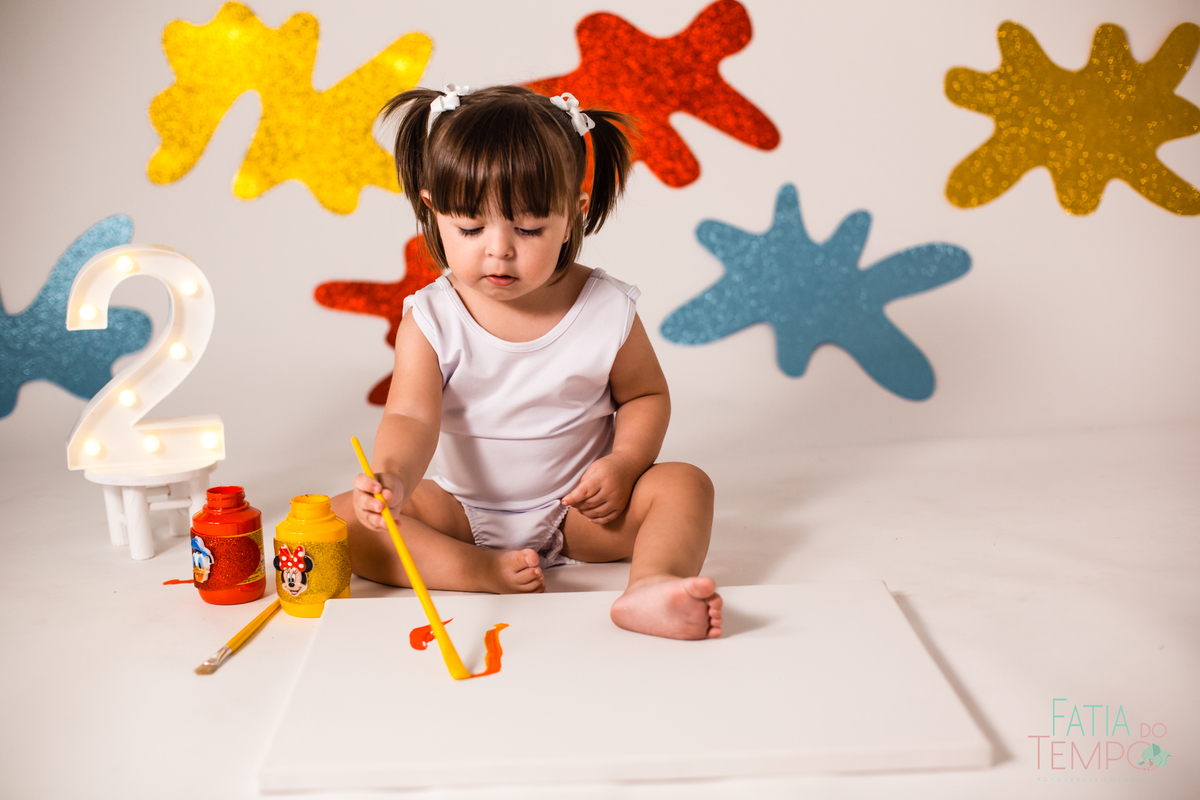 paint baby, ensaio de 1 ano, ensaio de 2 anos, estudio fotografico, estudio em são caetano, estudio em santo andré, fotografa de ensaios, fotografo de ensaios, ensaio de comemoração de aniversario, ensaio de pintura