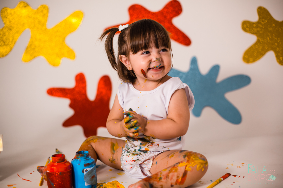 paint baby, ensaio de 1 ano, ensaio de 2 anos, estudio fotografico, estudio em são caetano, estudio em santo andré, fotografa de ensaios, fotografo de ensaios, ensaio de comemoração de aniversario, ensaio de pintura