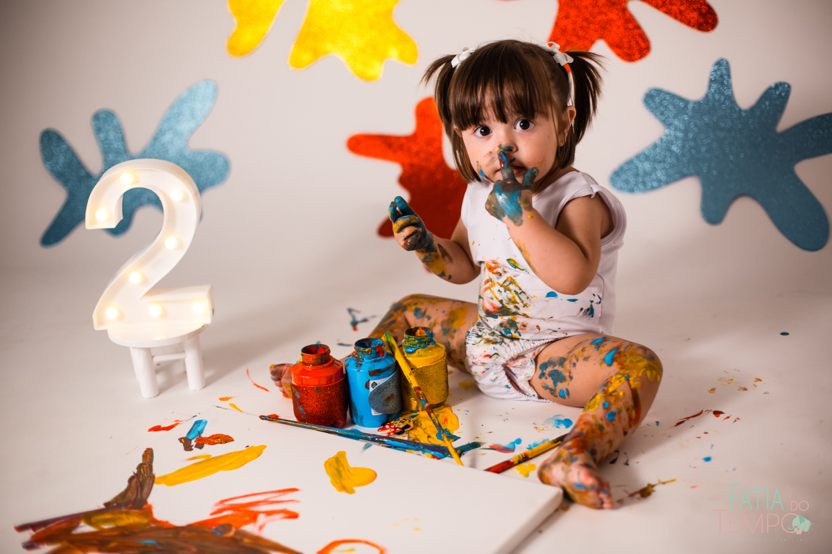paint baby, ensaio de 1 ano, ensaio de 2 anos, estudio fotografico, estudio em são caetano, estudio em santo andré, fotografa de ensaios, fotografo de ensaios, ensaio de comemoração de aniversario, ensaio de pintura