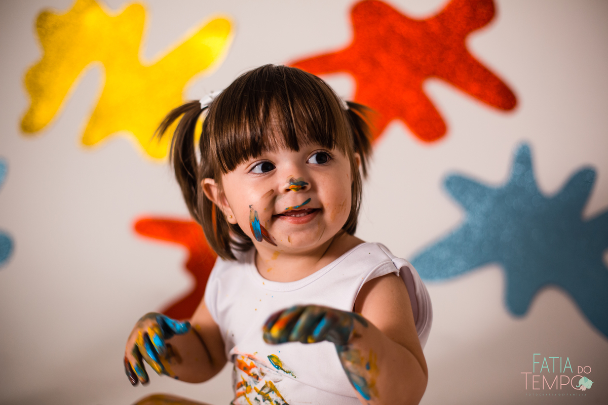 paint baby, ensaio de 1 ano, ensaio de 2 anos, estudio fotografico, estudio em são caetano, estudio em santo andré, fotografa de ensaios, fotografo de ensaios, ensaio de comemoração de aniversario, ensaio de pintura