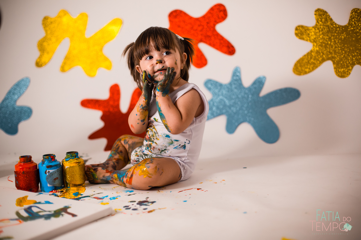 paint baby, ensaio de 1 ano, ensaio de 2 anos, estudio fotografico, estudio em são caetano, estudio em santo andré, fotografa de ensaios, fotografo de ensaios, ensaio de comemoração de aniversario, ensaio de pintura