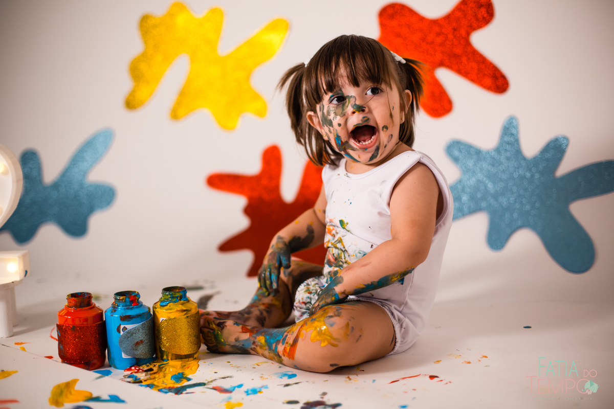 paint baby, ensaio de 1 ano, ensaio de 2 anos, estudio fotografico, estudio em são caetano, estudio em santo andré, fotografa de ensaios, fotografo de ensaios, ensaio de comemoração de aniversario, ensaio de pintura