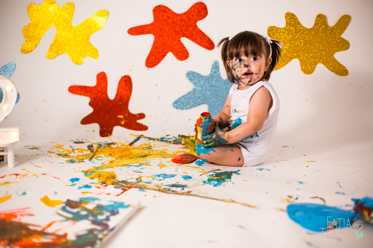 paint baby, ensaio de 1 ano, ensaio de 2 anos, estudio fotografico, estudio em são caetano, estudio em santo andré, fotografa de ensaios, fotografo de ensaios, ensaio de comemoração de aniversario, ensaio de pintura