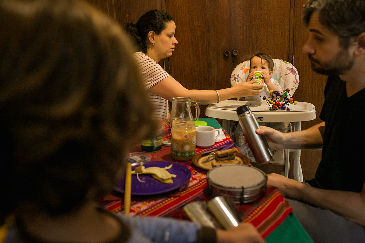 Horário do café da manhã em família