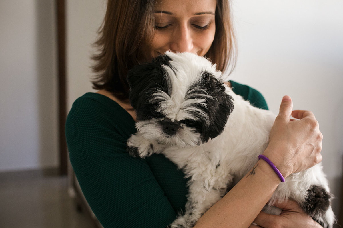 gestante com sua cadela