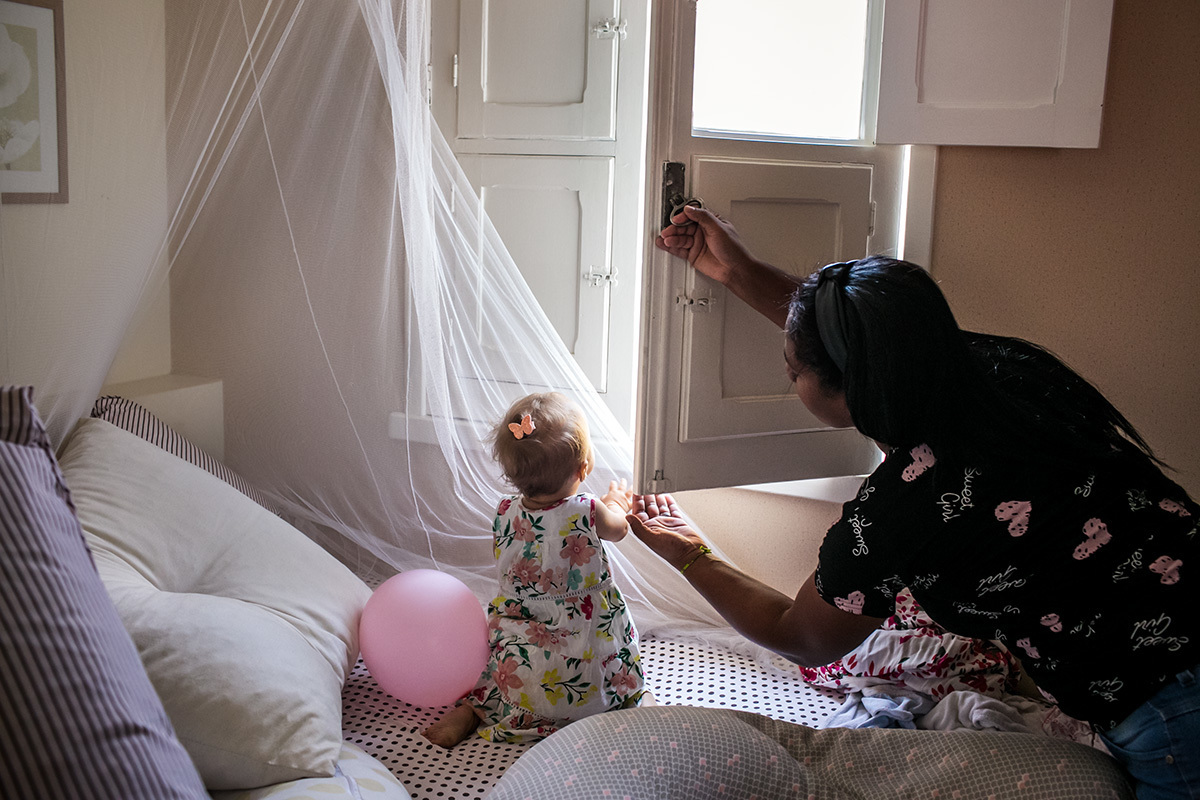 aniversariante indo se preparar para a hora do parabéns, por Adriana Costa