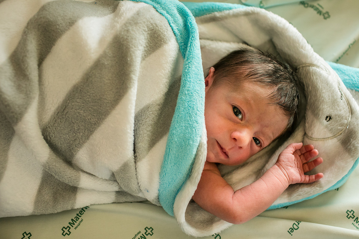 foto de Adriana Costa do bebê em seu primeiro dia de vida