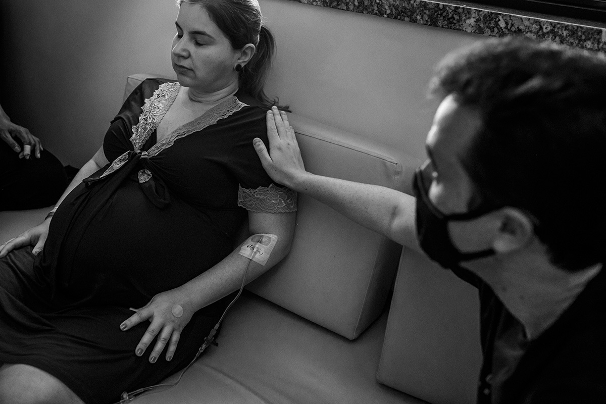 casal durante trabalho de parto