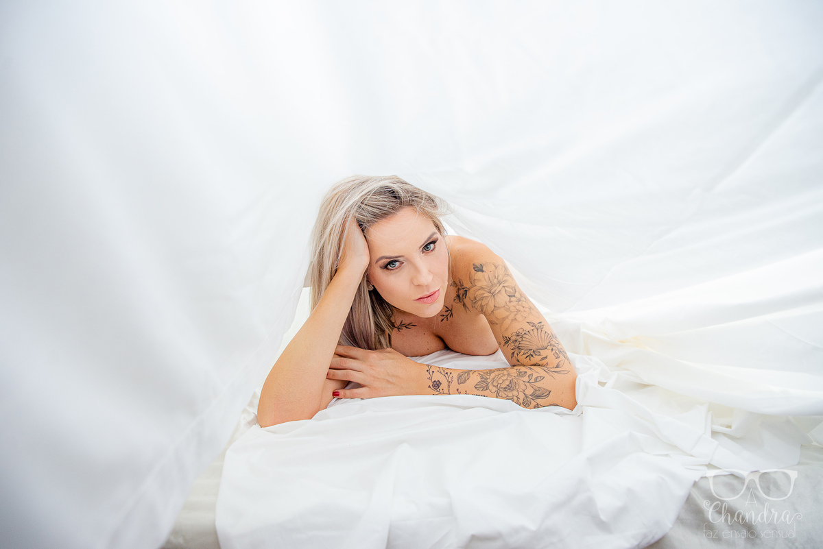 A Chandra Faz Ensaio Sensual