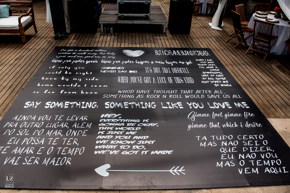 Casamento em Búzios, Nanda e Victor, decoração Vagalumes e Pirilampos e Fotografia do Lenine Serejo? Quer mais? Teve Bendito Casamento. Foto 19