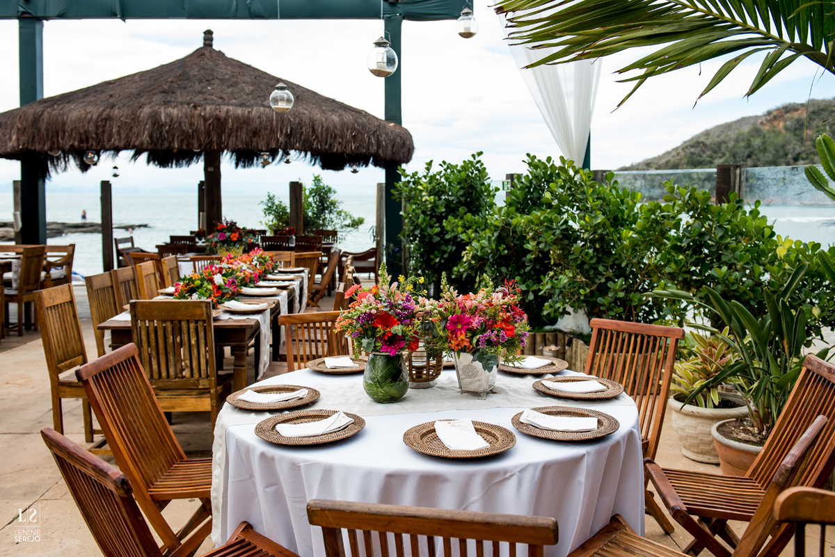 Casamento em Búzios, Nanda e Victor, decoração Vagalumes e Pirilampos e Fotografia do Lenine Serejo? Quer mais? Teve Bendito Casamento. Foto 22