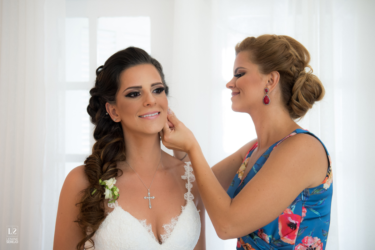 Casamento em Búzios, Nanda e Victor, decoração Vagalumes e Pirilampos e Fotografia do Lenine Serejo? Quer mais? Teve Bendito Casamento. Foto 13