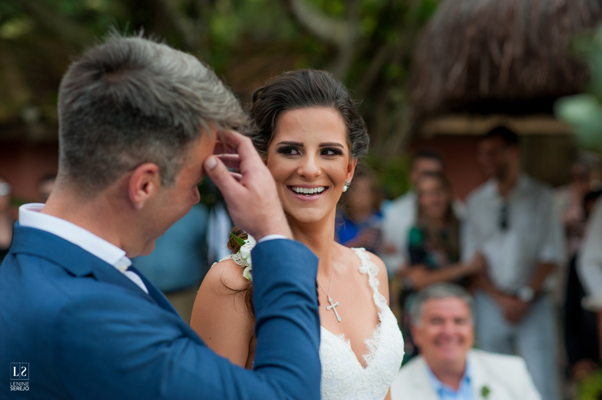 Casamento em Búzios, Nanda e Victor, decoração Vagalumes e Pirilampos e Fotografia do Lenine Serejo? Quer mais? Teve Bendito Casamento. Foto 50