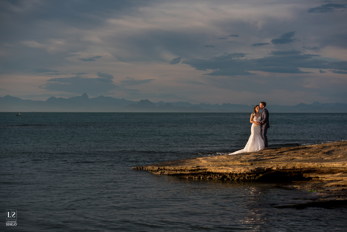 Casamento em Búzios, Nanda e Victor, decoração Vagalumes e Pirilampos e Fotografia do Lenine Serejo? Quer mais? Teve Bendito Casamento. Foto 67