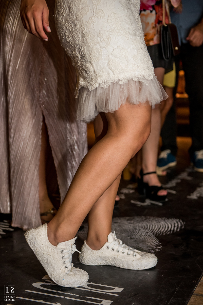 Casamento em Búzios, Nanda e Victor, decoração Vagalumes e Pirilampos e Fotografia do Lenine Serejo? Quer mais? Teve Bendito Casamento. Foto 75