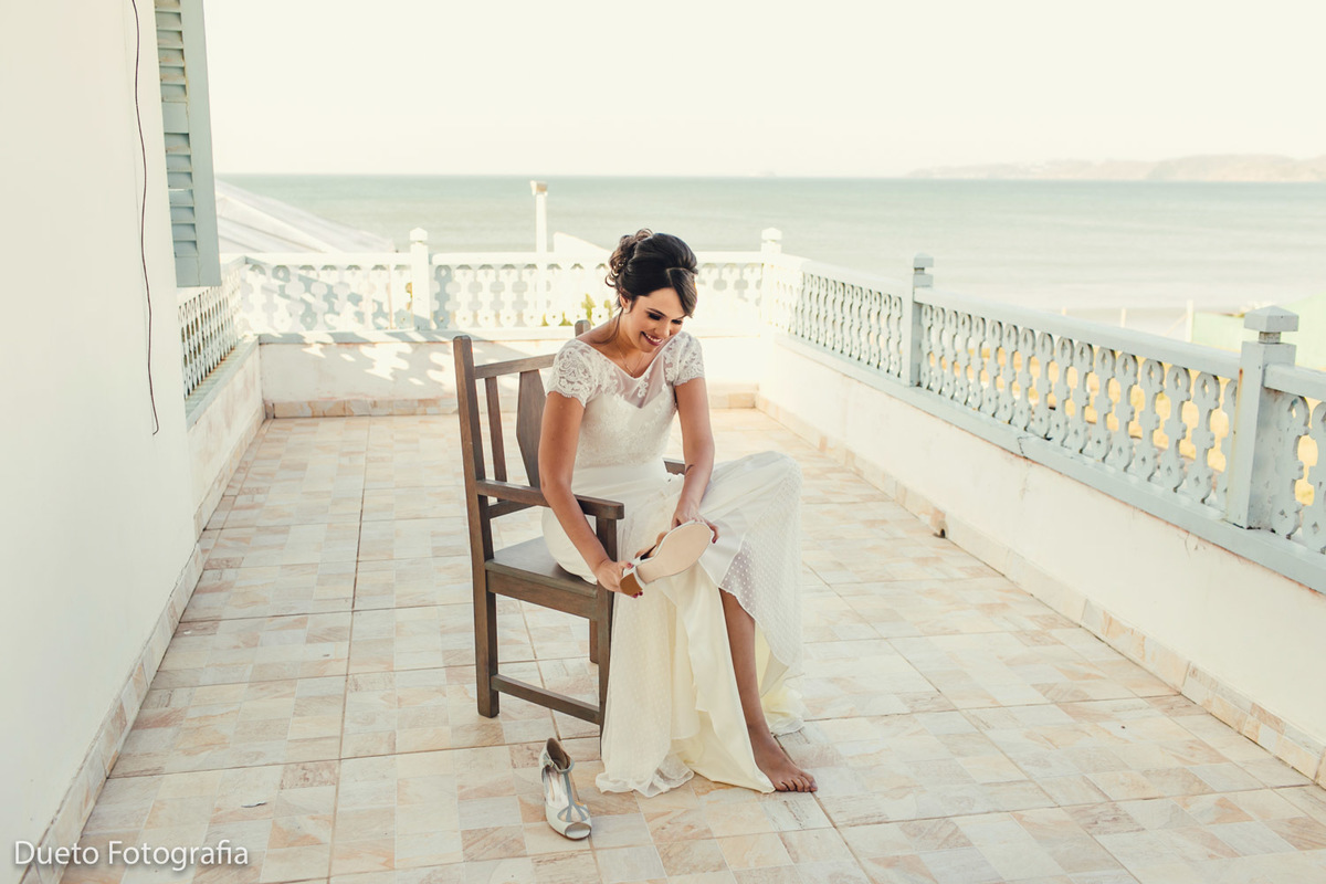 Casamento em Búzios, no estilo: Bohô Chic, Janaina e Vitor 22/07/2017, na Pousada Praia Rasa. Fotografia Dueto. Fodo de Casamento 30